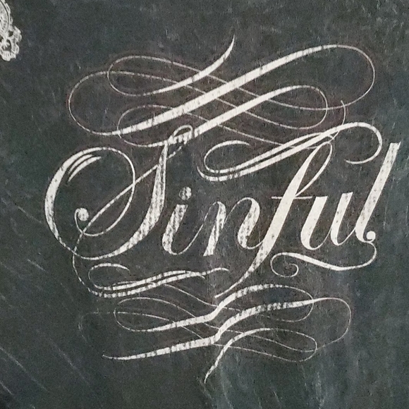 Sinful top - Picture 2 of 4